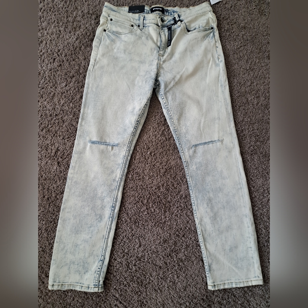 NWT RSQ Jean's size 33x30